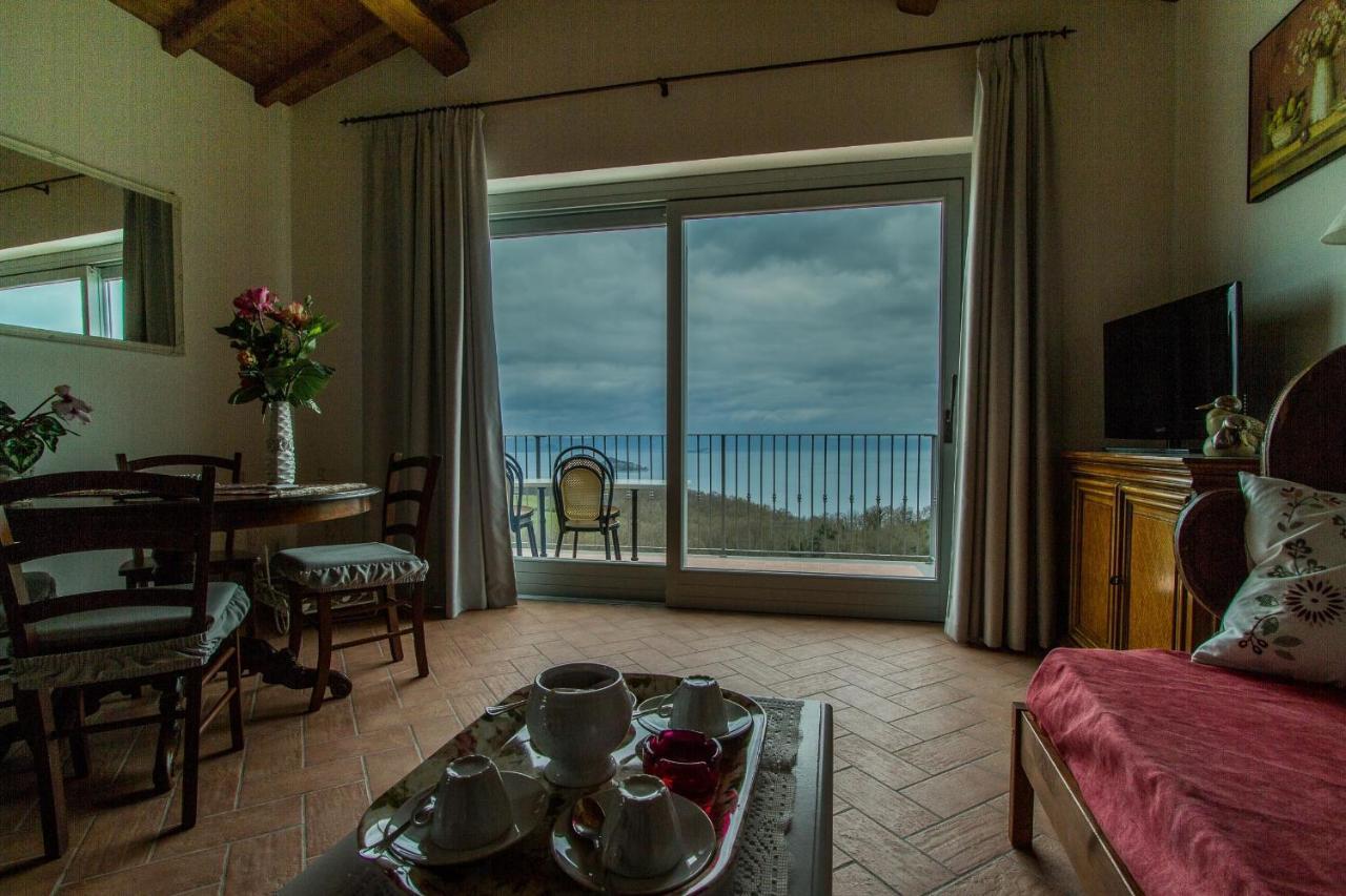 Agriturismo Specchio Del Lago Montefiascone Rom bilde